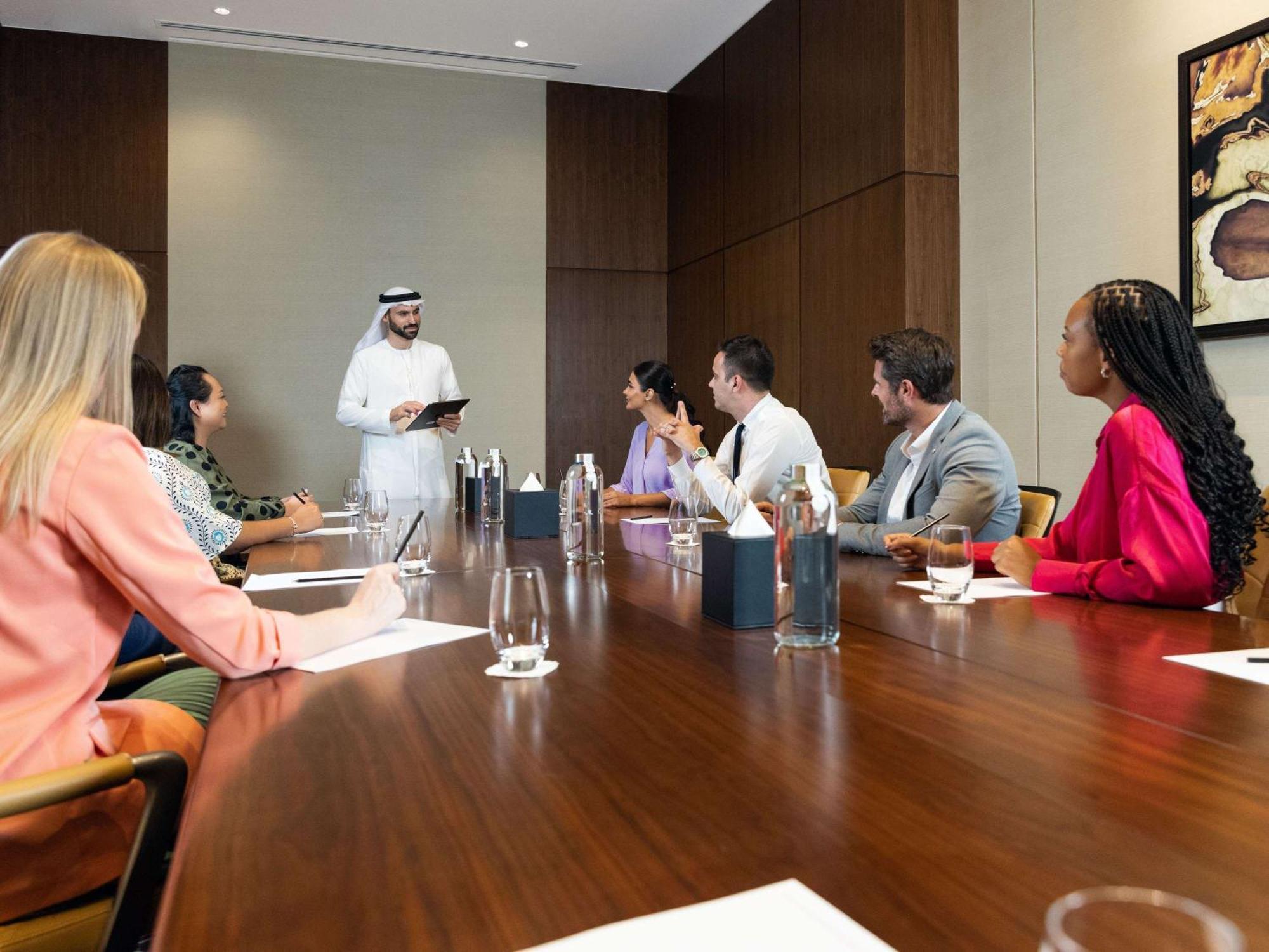 Swissotel Living Al Ghurair Dubai - Deira & Creek - Apartments Exteriör bild A meeting of the Executive Board
